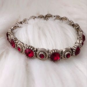 🍷Stretchy rhinestone bracelet🍷
